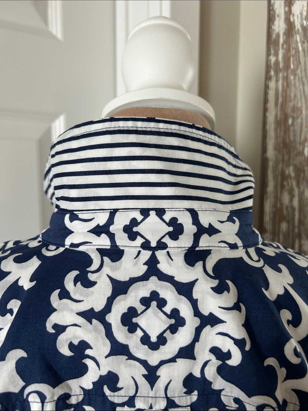 Talbots Blouse - Picture 6 of 11
